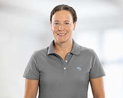 Außendienstmitarbeiterin und Physiotherapeutin Nadine Gallenbach